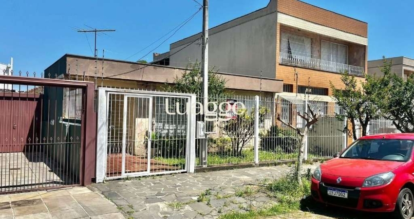 Boa casa térrea, com 03 dormitórios (sendo 01 suíte), sala, 02 banheiros
