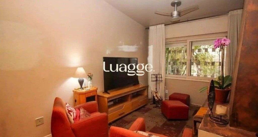 Casa com 3 dormitórios no bairro Medianeira