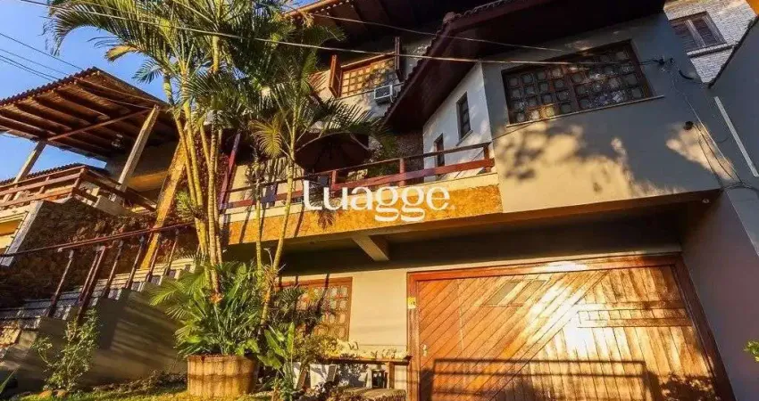 Casa espaçosa com 6 dormitórios e vista incrível no Cristo Redentor