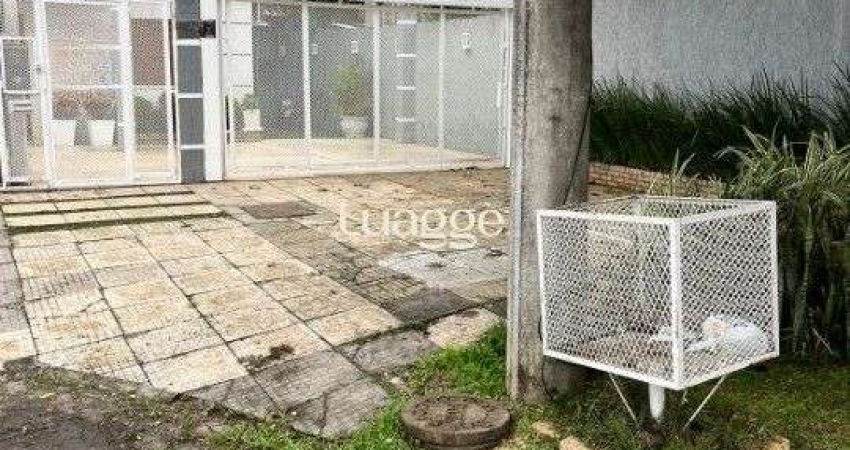 CASA RESIDENCIAL SEMIMOBILIADA PARA LOCAÇÃO NO BAIRRO HÍPICA - 02 QUARTOS - PISO LAMINADO/PORCELANATO - 188M² ÁREA PRIVATIVA - 02 VAGAS DE ESTACIONAMENTO