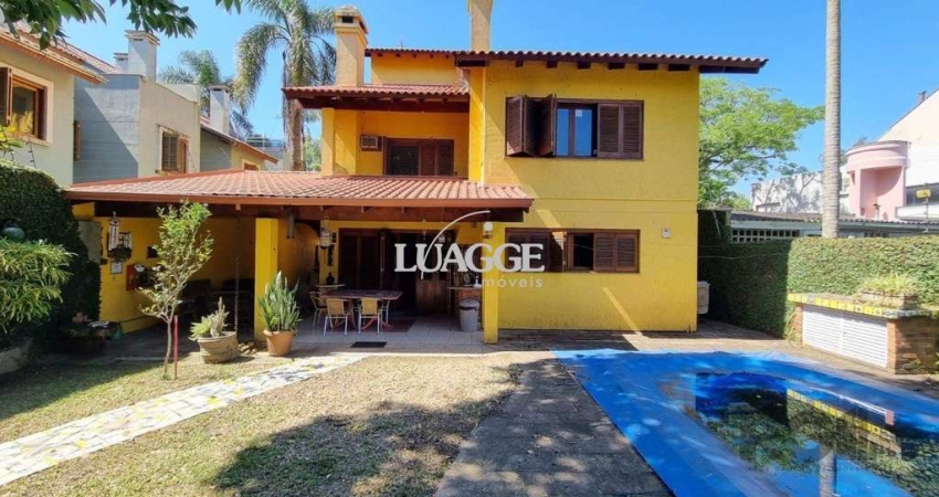 Casa com 4 Dormitórios / Piscina / Terraço / Bairro Ipanema