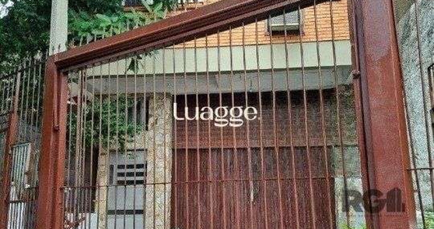 Casa com 3 quartos à venda na Avenida Viena, 83, São Geraldo, Porto Alegre