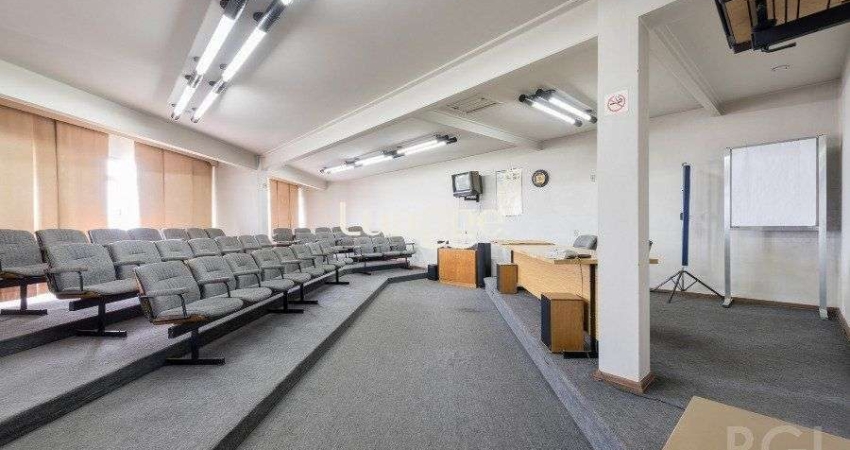 Predio para Venda - 2203.23m², 0 dormitórios, 30 vagas - São João