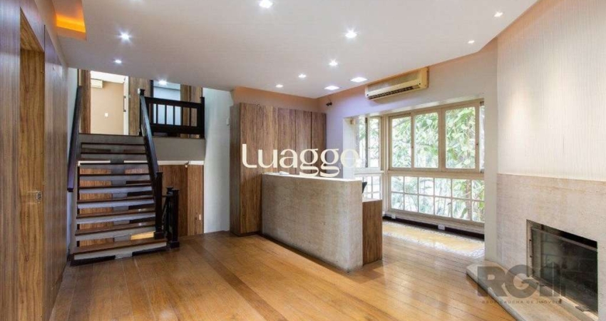 Excelente casa comercial com aproximadamente 300m² de área construída