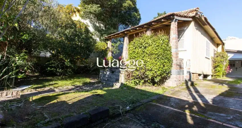 Casa de alvenaria com 104,37m² 3 dormitórios sendo 1 suíte, 2 vagas cobertas