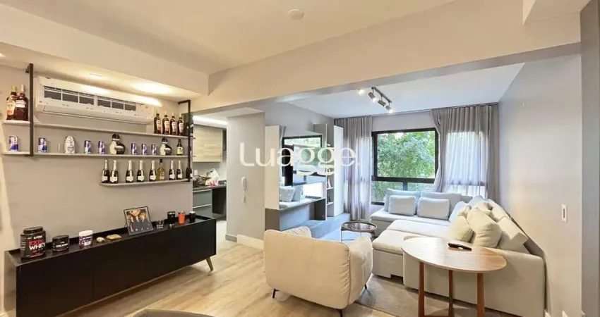 Apartamento para Venda - 100.09m², 3 dormitórios, sendo 3 suites, 2 vagas - Menino Deus