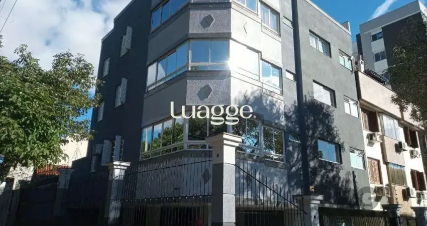 Vende prédio com 3 apartamentos, 9 dormitórios, 3 suíte, 3 salas amplas com churrasqueira, box 6 vaga coberta, 479 m² por R$ 1.200,000,00- São João - Porto Alegre/RS