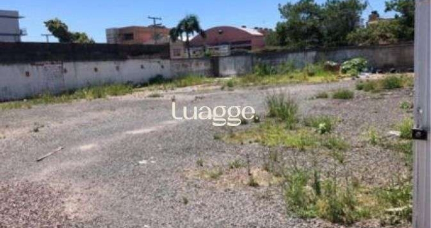 Terreno de esquina 847m²