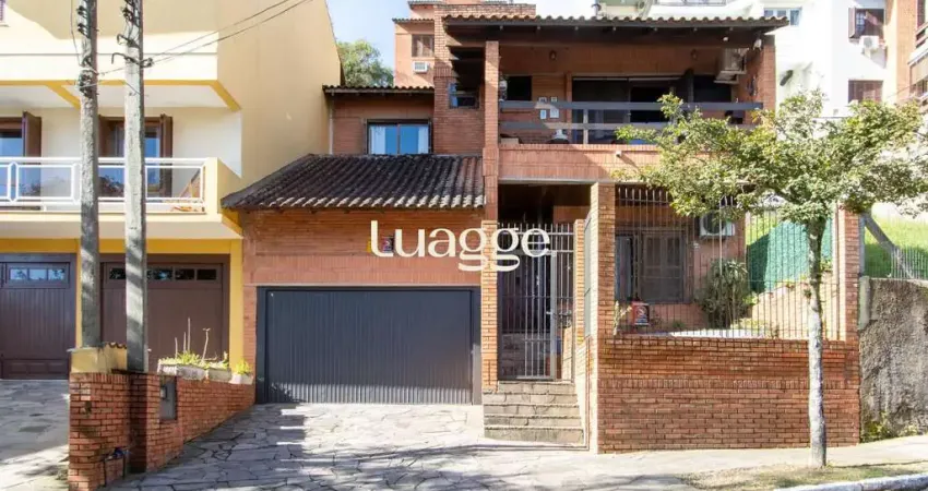 Casa com 5 quartos à venda na Rua Fernando Osório, 649, Teresópolis, Porto Alegre