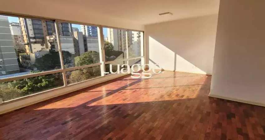 VENDA APARTAMENTO 3 DORMITÓRIOS, SUITE, GARAGEM, ELEVADOR, VISTA, EXCELENTE ORIENTAÇÃO SOLAR, BAIRRO RIO BRANCO JUNTO AO BOM FIM