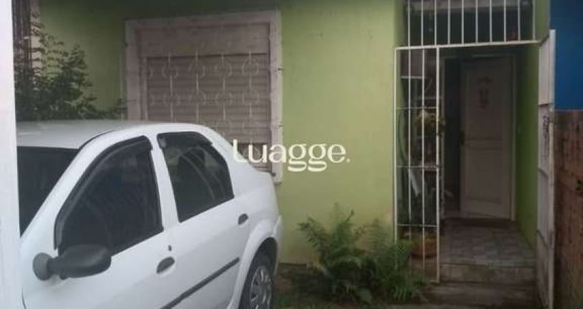 Casa para Venda - 60m², 2 dormitórios, 1 vaga - Vila Nova