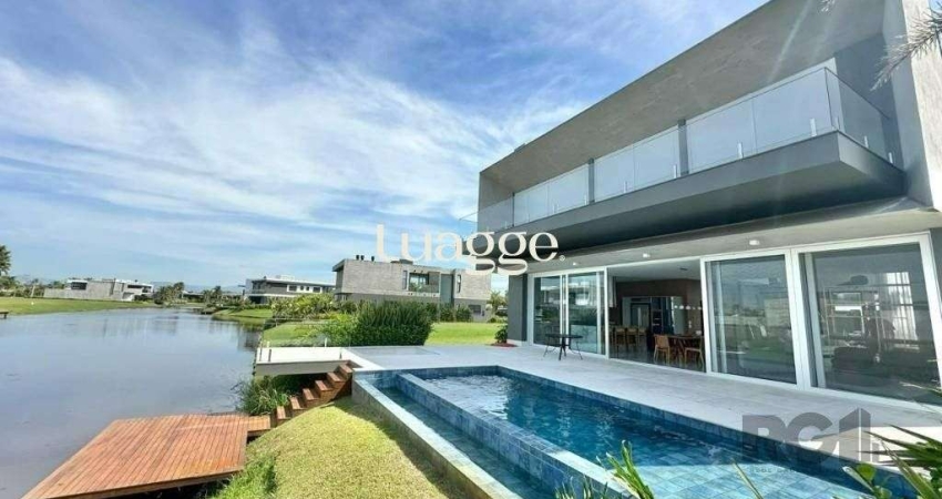 Sobrado Beira Lago com piscina e Deck com 457m² e 5 suítes no Condomínio Sense em Xangri-lá