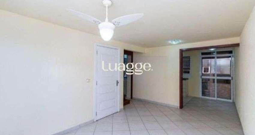 Casa em condomínio com 3 dormitórios, suíte, espaço gourmet.