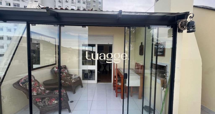 **Cobertura com 2 Quartos e Churrasqueira na Glória, Porto Alegre - Oportunidade Única!**
