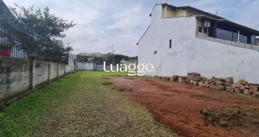 Terreno à venda na Rua Doutor Egydio Michaelsen, 102, Cavalhada, Porto Alegre