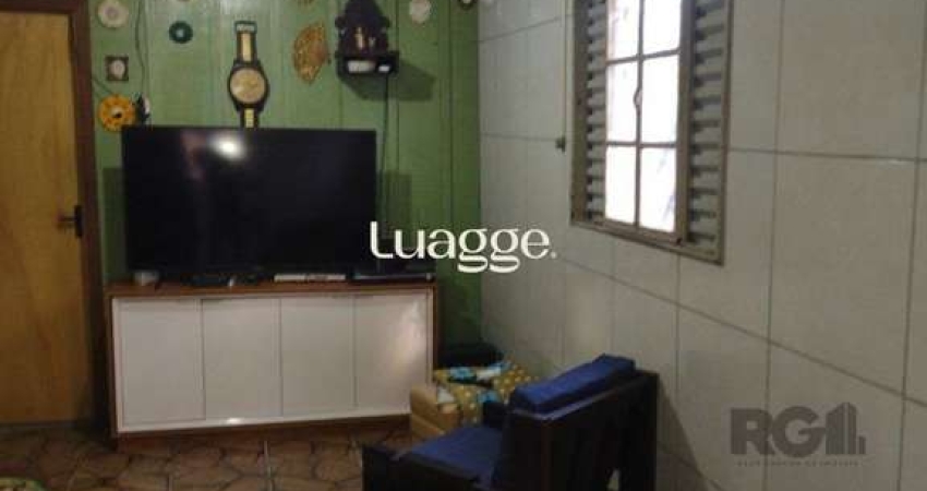 Casa com 3 quartos à venda na Rua Chico Pedro, 761, Camaquã, Porto Alegre