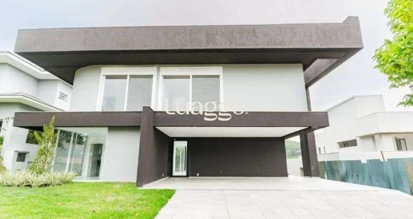 CASA RESIDENCIAL EM CONDOMINIO FECHADO PARA LOCAÇÃO - BAIRRO VILA NOVA - PISO PORCELANATO/LAMINADO - 250M² ÁREA PRIVATIVA - 04 SUITES