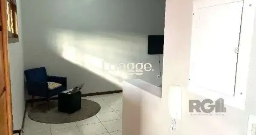 Apartamento de 2 dormitórios bem localizado na avenida edgar pires de castro