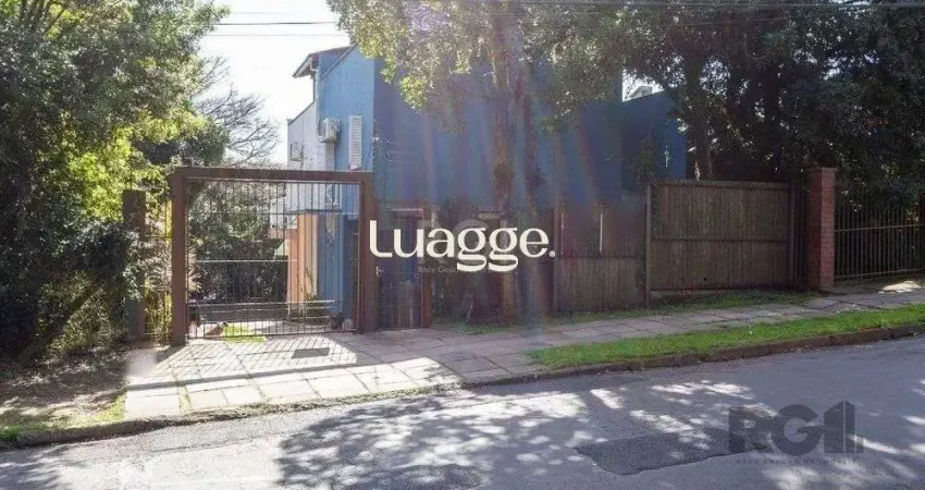 Terreno em condomínio fechado à venda na Rua Amapá, 955, Vila Nova, Porto Alegre