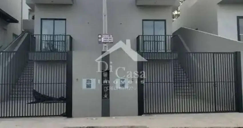 Casa assobradada com 2 quartos à Venda, Jardim Santo Antônio - Atibaia - S.P.