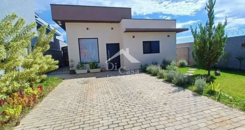 Linda Casa Térrea com 3 Quartos, Suíte e Edícula à Venda em Atibaia