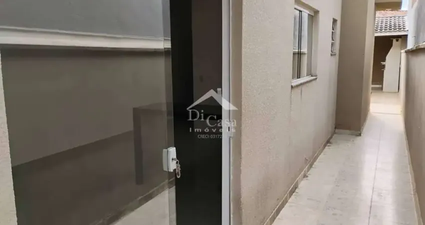 Casa para Venda, com 2 dormitórios, sendo 1 suíte, com excelente localização e valor