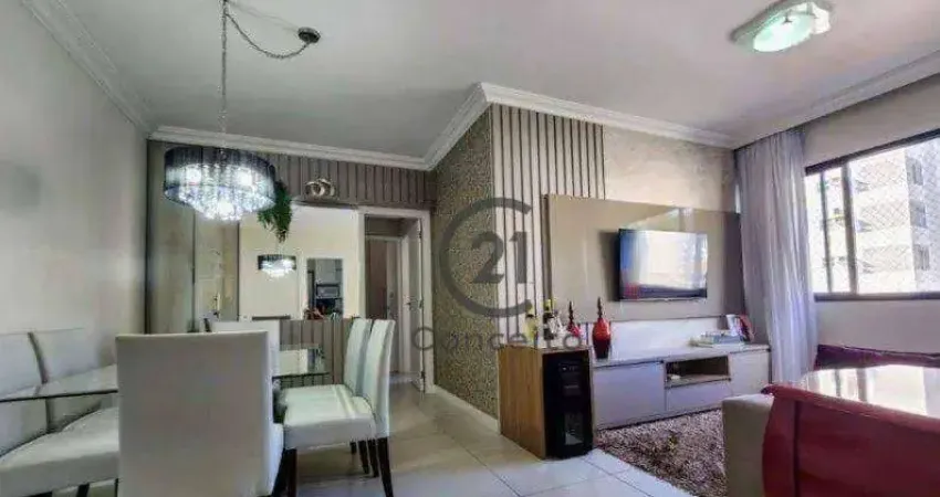 Apartamento de 2 quartos sendo 1 suíte com 2 vagas de garagem no Centro de Florianópolis