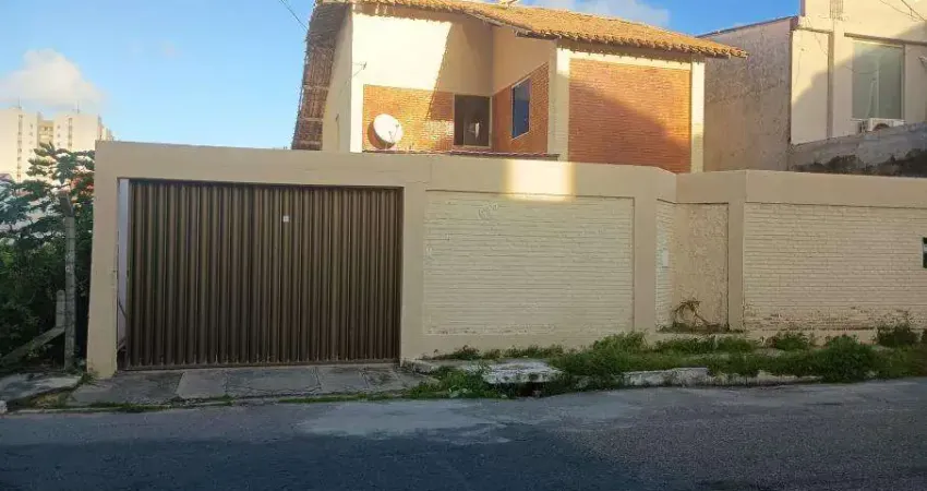 Casa com 3 quartos à venda na Rua João Carvalho de Aragão, 995, Atalaia, Aracaju