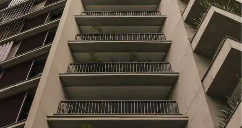 Apartamento com 340m²,  4 suítes, 4 vagas e depósito privativo à venda em São Paulo, Jardins