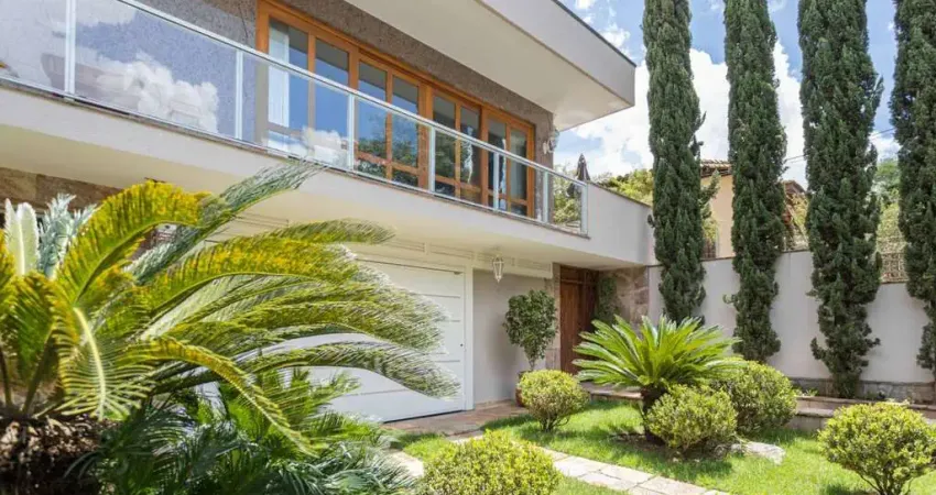 Casa com 545m²,  5 dormitórios (4 suítes) e 5 vagas a venda no Alto da Lapa, São Paulo