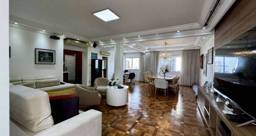 Apartamento com 200m², 3 dormitórios (1 suíte) e 2 vagas demarcadas a venda no Bela Vista, São Paulo