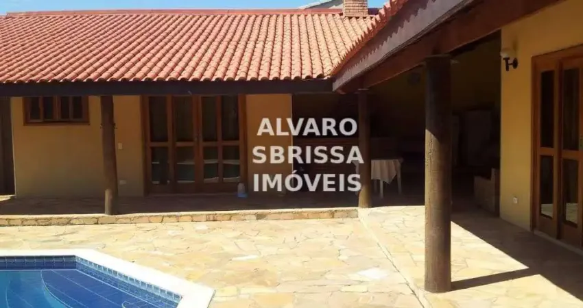 Chácara à venda com 4 dormitórios e piscina no Condomínio Terras de Santa Rosa Salto SP