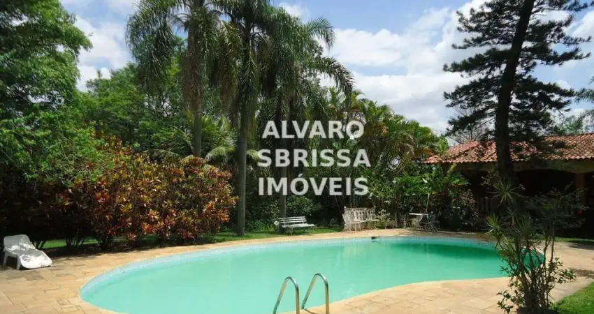 Chácara com piscina a venda em Itu com 10.880m² de terreno e 618m² de construção