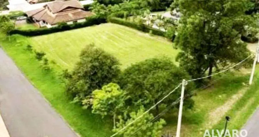 Terreno à venda, 2052 m² por R$ 3.300.000,00 - Condomínio Terras de São José - Itu/SP