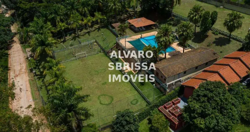 Excelente chácara 5000 m2 com piscina à venda em Atibaia SP