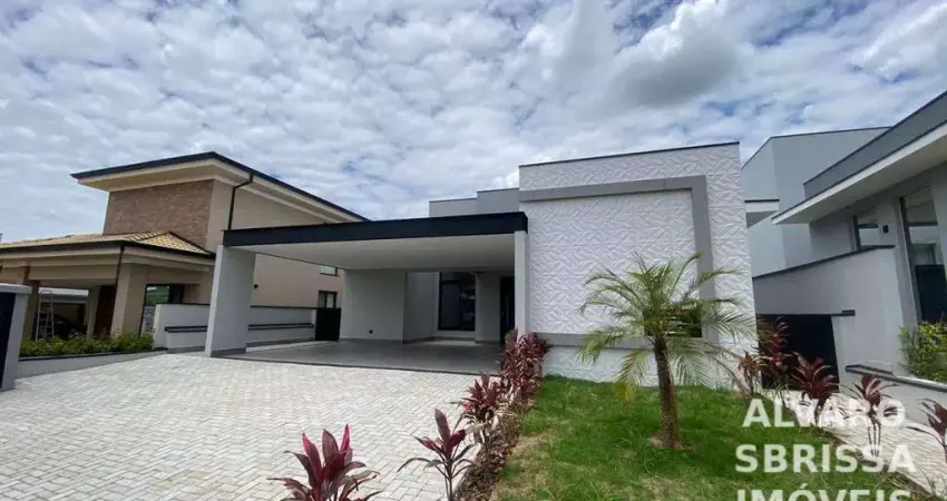 Linda casa com três suítes no condomínio Bandeirantes em Salto SP