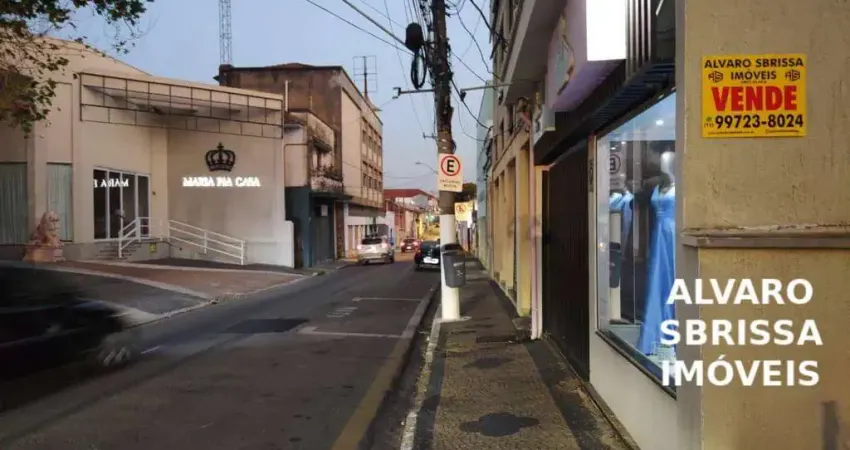 Terreno na área central da cidade. utilização comercial ou residência. 512,18m2 de área e frente com 12,50 metros. altíssimo trânsito de veículos