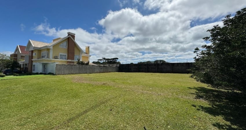 Terreno em condomínio Santa Felicidade