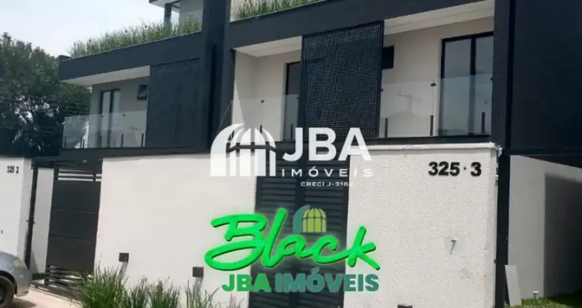 Excelente sobrado com 3 quartos e quintal em santa felicidade