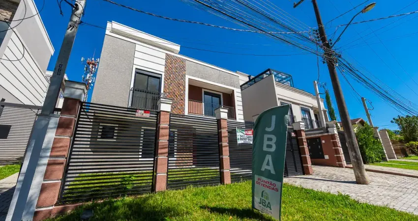 Sobrado de frente para rua tranquila, não geminado, face leste e região valorizada