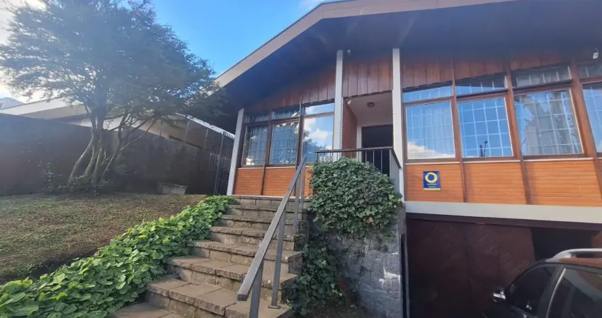 Excelente casa residencial ou comercial no coração do batel!