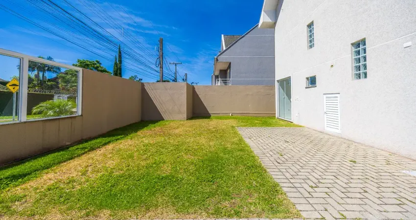 Aceita permuta / sobrado triplex com jardim privativo de 74 m2