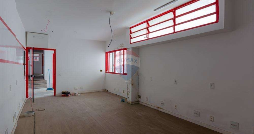SOBRE LOJA 200 Mts  com Amplas Salas
