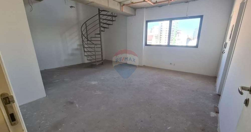 Sala comercial em prédio com excelente estrutura, em Perdizes