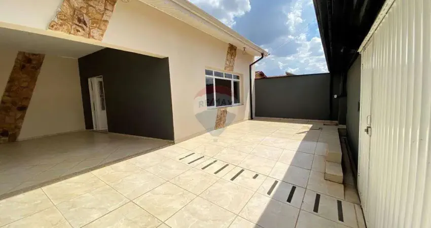 Casa com 3 quartos à venda na Rua Luiza Lopes Garcia, 646, Loteamento Remanso Campineiro, Hortolândia