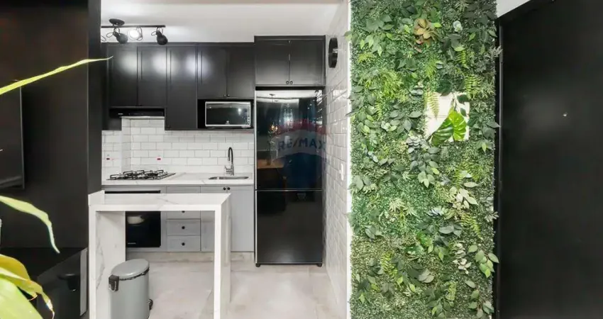 Apartamento à venda. 2 dormitórios, 1 vaga, Reformado. Ao lado do Tietê Plaza Shopping.