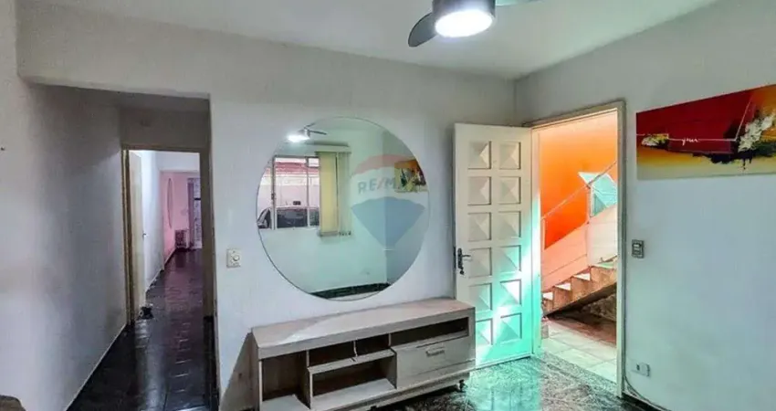 Casa a venda com 3 dormitórios em Condomínio Fechado no Jaraguá com Suíte Privativa e Área Externa Versátil