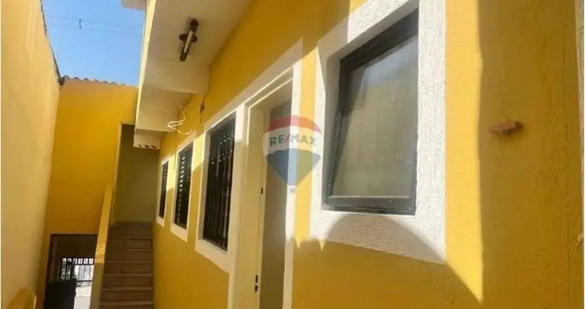 Casa para alugar na vila leopoldina – 2 dormitórios, vaga coberta e ótima localização