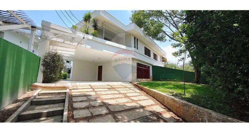 Ponto comercial para alugar na Praça Sapucai Mirim, 19, Alto da Lapa, São Paulo