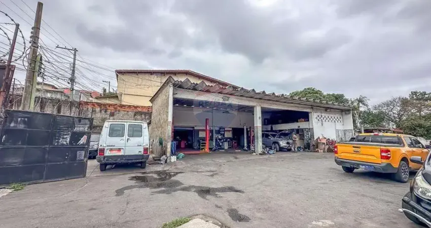 Terreno com 1.612m² de área total à Venda em Perus - Excelente Localização - Zoneamento ZEU, ZM, ZC